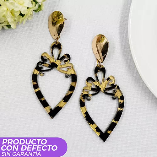 Par de aretes fresa animal print