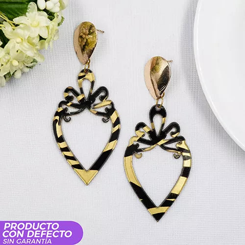 Par de aretes fresa animal print