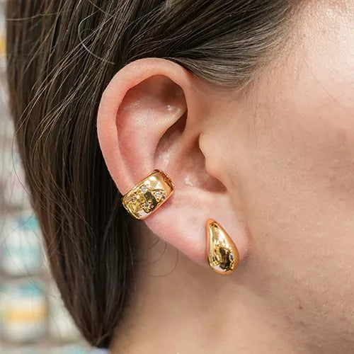 Ear cuff smooth with figures