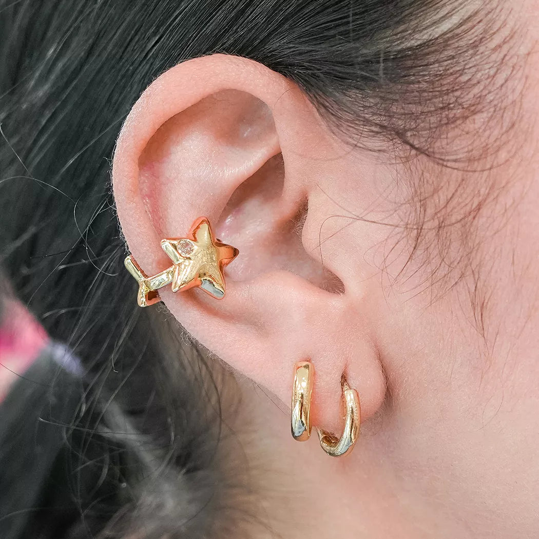 Ear cuff smooth star with zircon