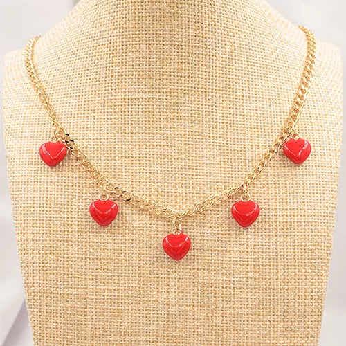 Chocker red collection five small hearts