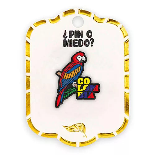 Pin metálico Guacamaya Colombiana